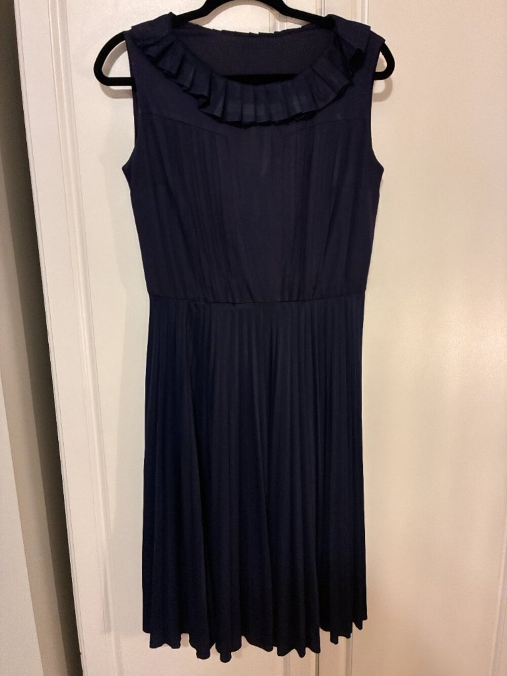 Vintage Navy Blue Pleated Dress (M/L)